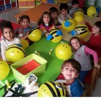 okul öncesınde kağit işler, duvar süsü ,davetiye kartları ,suluboya  çalişması (6342)