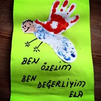 okul öncesınde kağit işler, duvar süsü ,davetiye kartları ,suluboya  çalişması (6897)