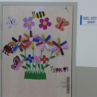 okul öncesınde kağit işler, duvar süsü ,davetiye kartları ,suluboya  çalişması (6922)